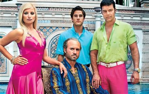 serie de versace reparto|versace series cast.